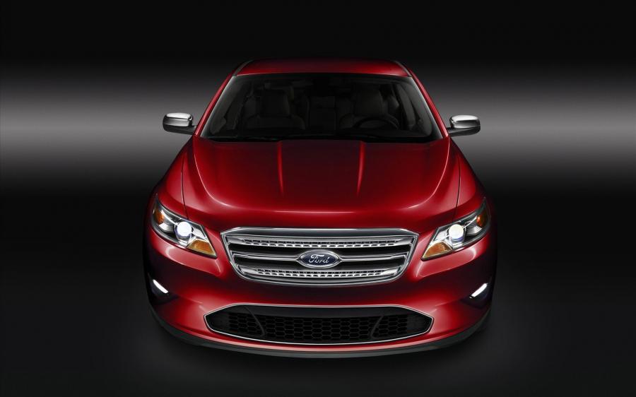  Ford Taurus Limited 2010 года  (фото 13 из 43)